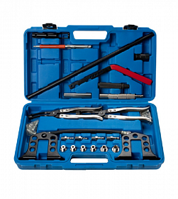 На сайте Трейдимпорт можно недорого купить Рассухариватель клапанов универсальный с насадками SHTELWHEEL XC-4024. 